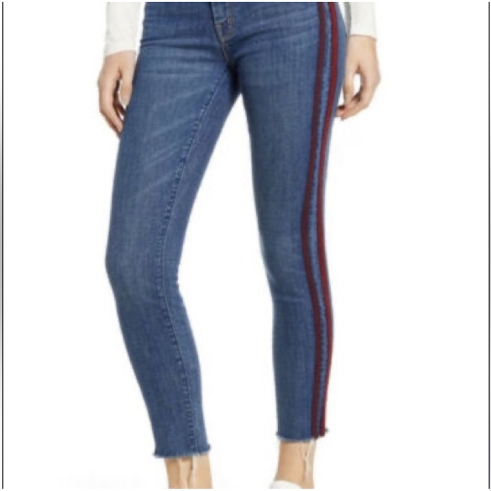 Mother The Looker Ankle Fray
Keeping Love Alive Racer Jeans